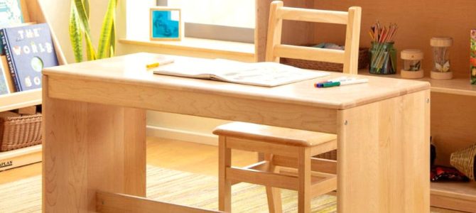 Biurko dla ucznia: jak dobrać wymiary do wieku i wzrostu dziecka? Biurko dla ucznia: jak dobrać wymiary do wieku i wzrostu dziecka?